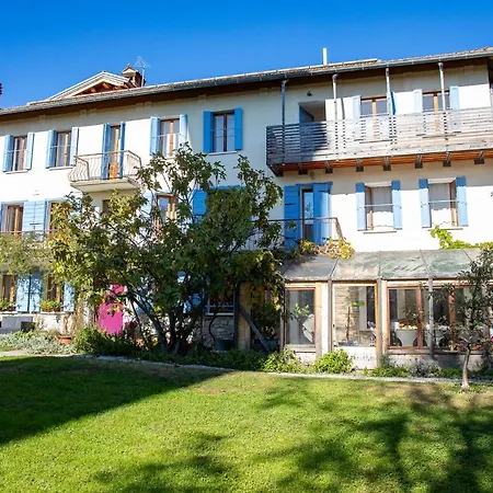 迪纳罗花园住宿加早餐旅馆